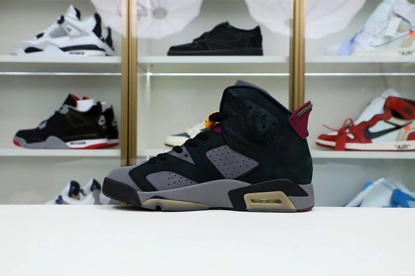 RETRO JORDAN AIR 6 BORDEAUX 0810